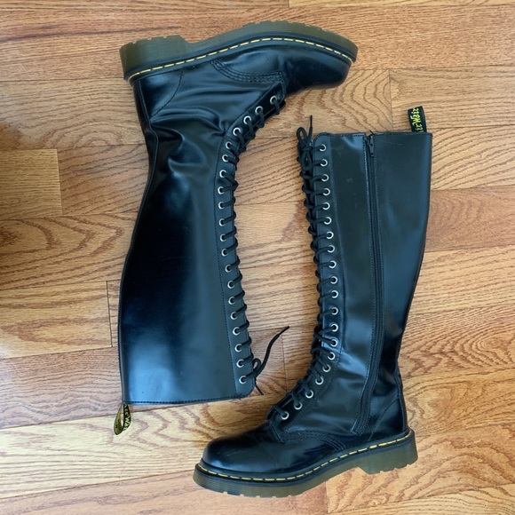 Dr. Martens Shoes - 20 eyelet black patent leather Dr. Martens